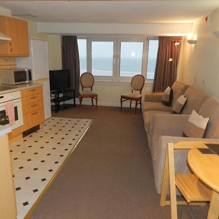 Beau Rivage Lägenhet Saint Brelade Exteriör bild