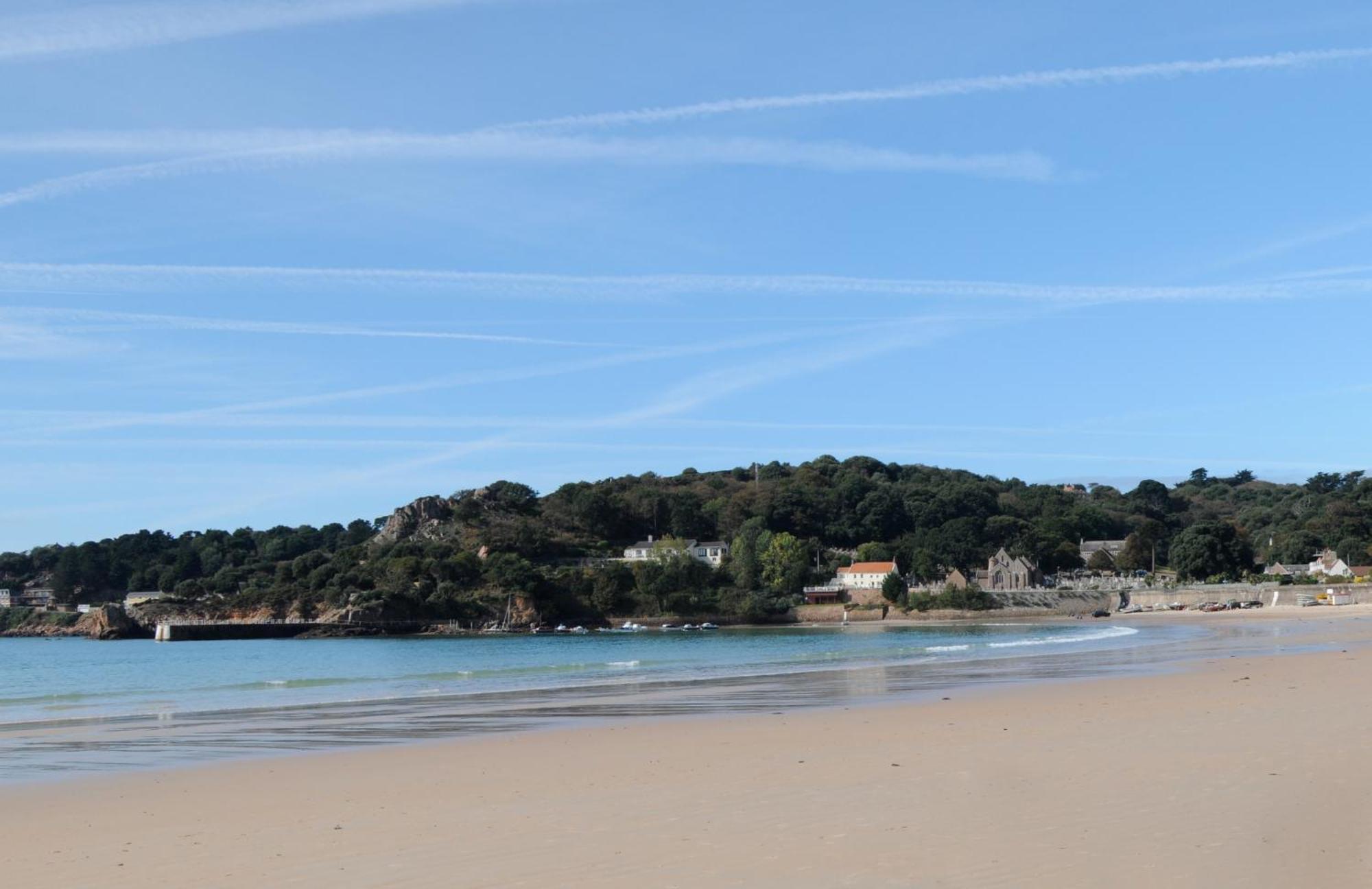 Beau Rivage Lägenhet Saint Brelade Exteriör bild