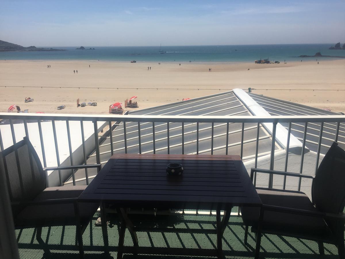 Beau Rivage Lägenhet Saint Brelade Exteriör bild